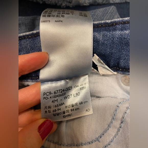LEVIS signature womens modern straight stretch jeans size 4M. - Picture 11 of 11